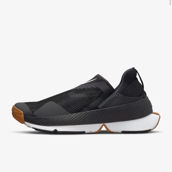 Nike Go FlyEase Black Gum 6.5 - Picture 1 of 8